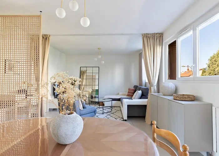 Apartamento Spacieux 1 Parking Gratuit *